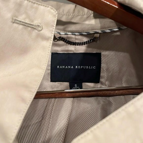 Banana Republic Khaki Trench Coat - S - Picture 2 of 6